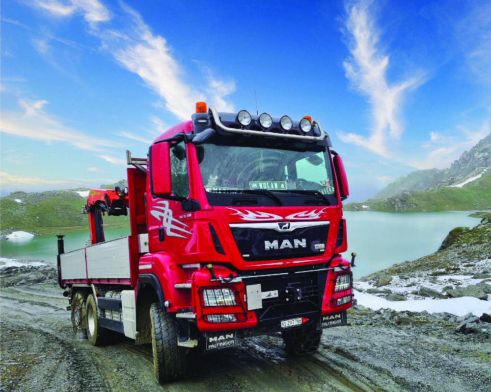 Camion de la flotte d'André BORNET Fils Transports SA à Aproz (Nendaz) en Valais et en Suisse
